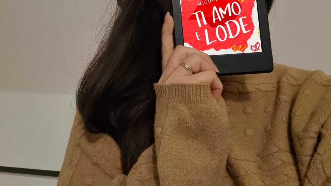 Foto per recensione Ti amo e lode di Micol Agio